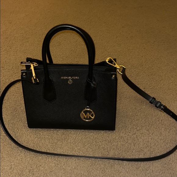 Michael Kors Black Crossbody Bag - Picture 2 of 4